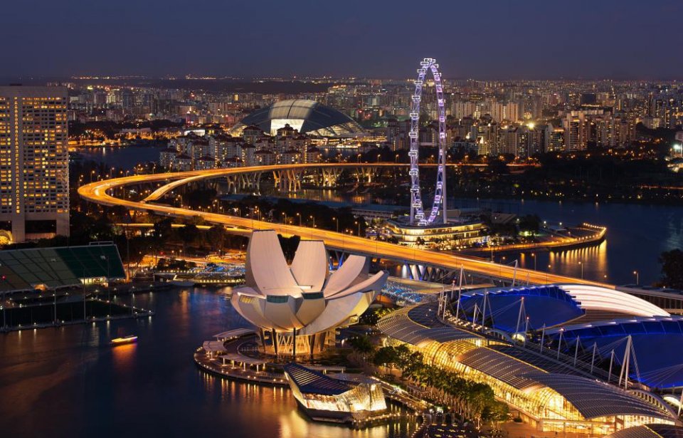 Singapore iltavalaistuksessa Singapore