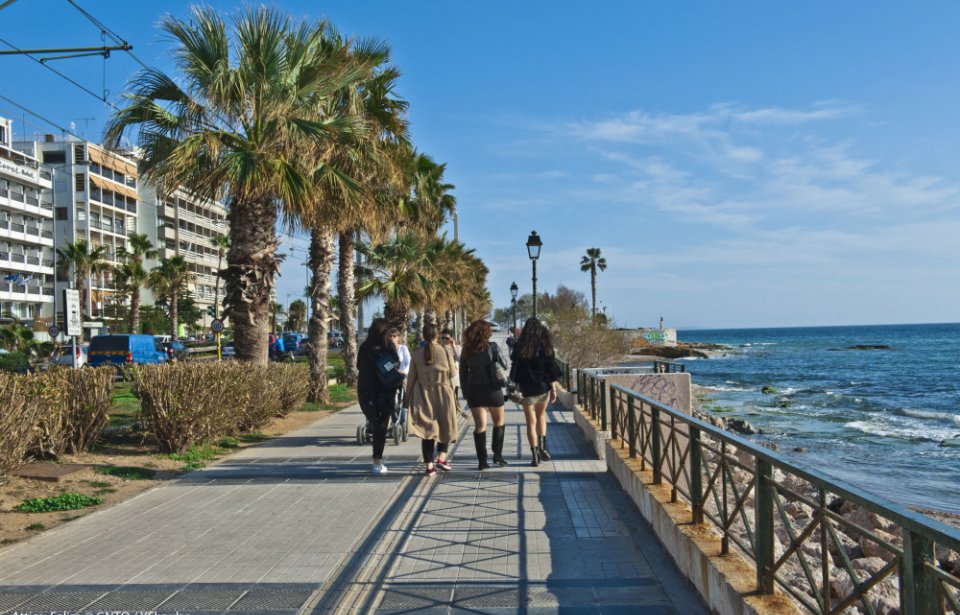 Ateenan Riviera Ateenan Riviera CC: Y Skoulas