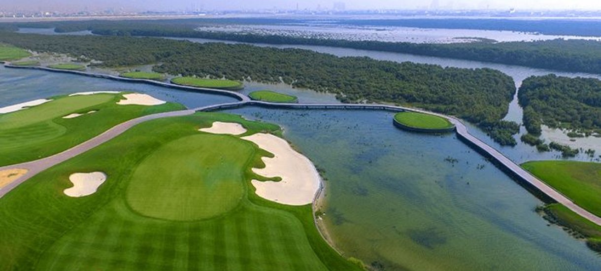 Al Zorah golf