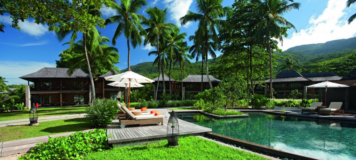 Constance Ephelia pool
