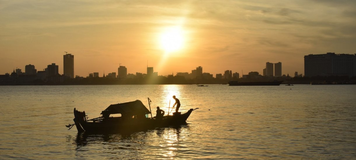 Mekong auringonlaskun aikaan