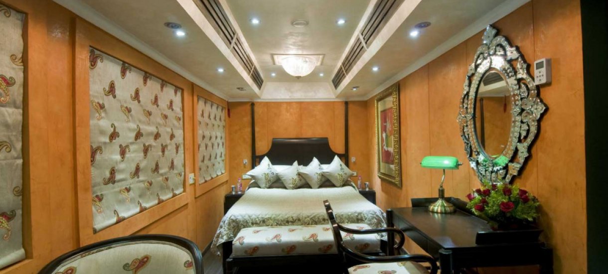 Palace on Wheels