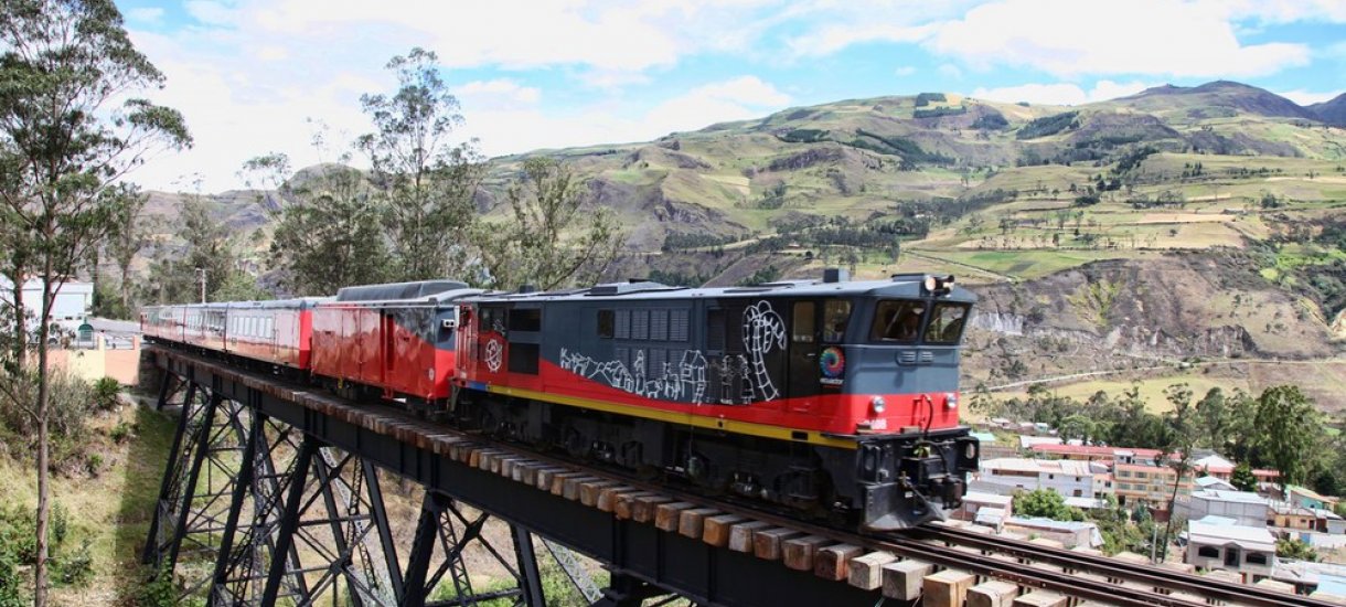 Tren Crucero, Ecuador